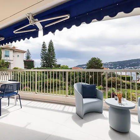 Feel - Grasseuil Daire Saint-Jean-Cap-Ferrat