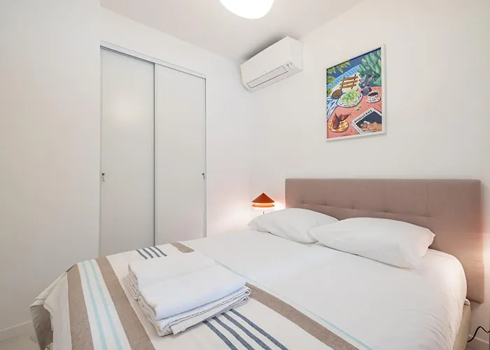 Feel - Grasseuil Apartment *